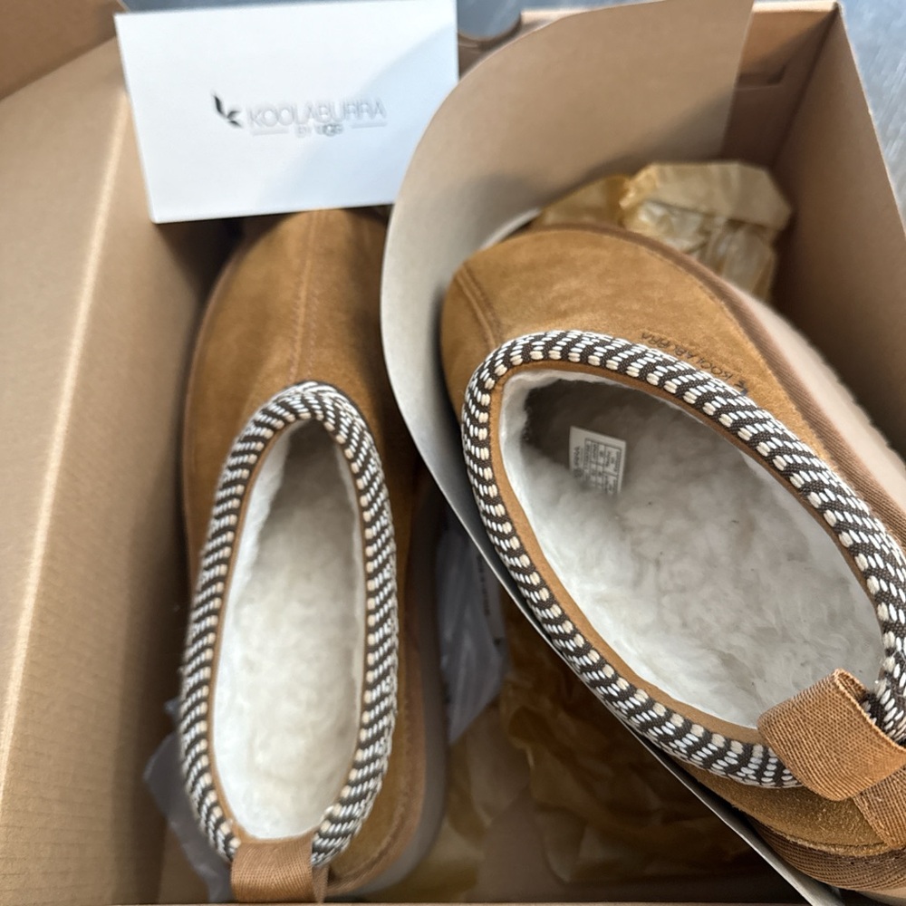 Koolaburra Women's Tan Suede Mules - Picture 5 of 5